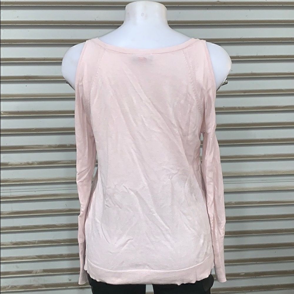 Vince Camuto cold shoulder pink sweater - Picture 6 of 8